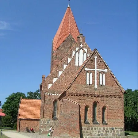 Strandlaeufer Rosita Mit Garten Appartement