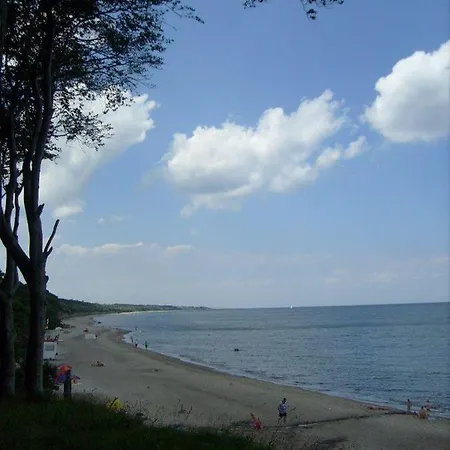 Appartement Strandlaeufer Rosita Mit Garten Rerik